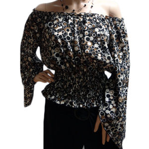 SUPER CUTE ON OR OFF THE SHOULDER TOP